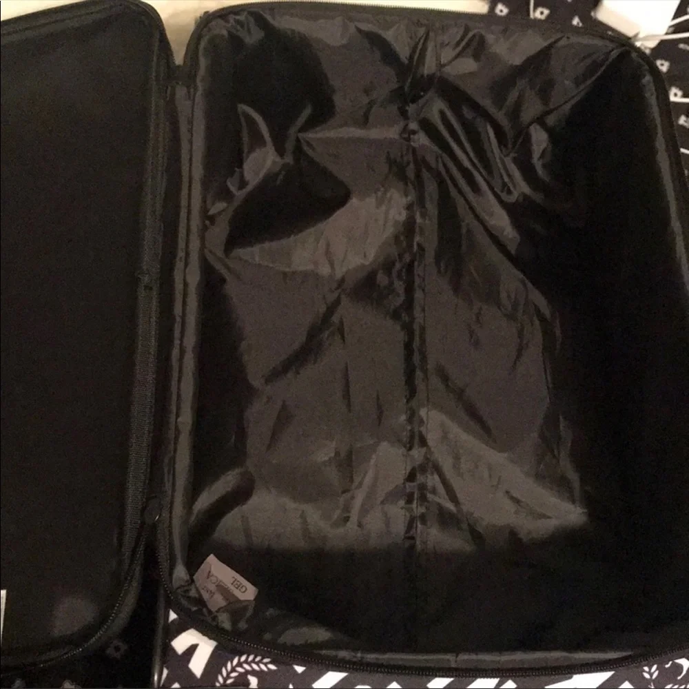 PINK Victoria's Secret Black & White Logo Rolling Carry-On - Picture 2 of 4